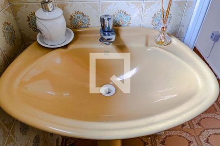 Casa à venda com 140m², 3 quartos e 2 vagasBanheiro da Suíte