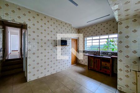 Casa à venda com 140m², 3 quartos e 2 vagasCozinha