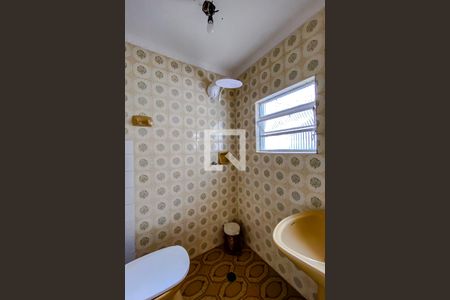 Casa à venda com 140m², 3 quartos e 2 vagasBanheiro da Suíte