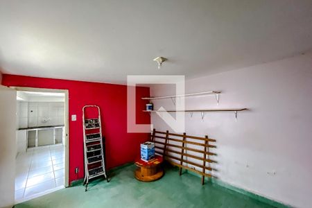 Casa à venda com 140m², 3 quartos e 2 vagasQuarto de Serviço