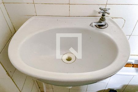 Casa à venda com 140m², 3 quartos e 2 vagasBanheiro de serviço