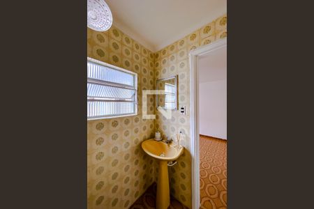 Casa à venda com 140m², 3 quartos e 2 vagasBanheiro da Suíte