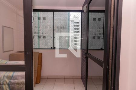 Apartamento à venda com 85m², 3 quartos e 1 vagaQuarto 2