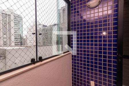 Apartamento à venda com 85m², 3 quartos e 1 vagaVaranda quarto 2