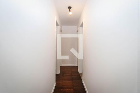 Corredor de apartamento à venda com 3 quartos, 72m² em Jardim Paulista, São Paulo