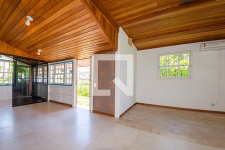 Sala de casa para alugar com 3 quartos, 130m² em Campeche, Florianópolis