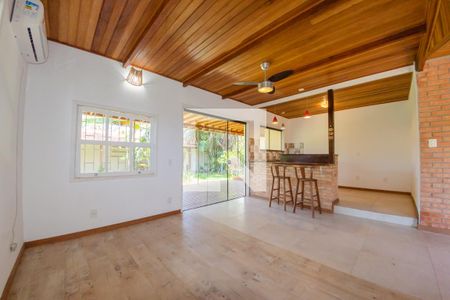 Sala de casa para alugar com 3 quartos, 130m² em Campeche, Florianópolis