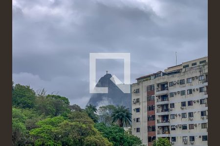 Apartamento para alugar com 225m², 4 quartos e 3 vagasCobertura vista