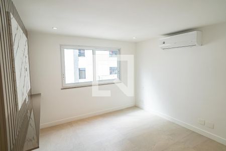 Apartamento para alugar com 225m², 4 quartos e 3 vagasSuíte 2