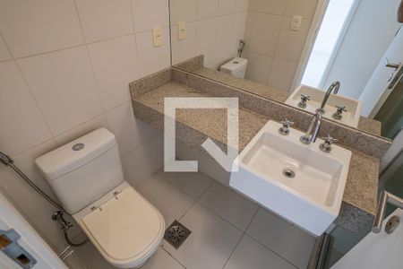Apartamento para alugar com 225m², 4 quartos e 3 vagasLavabo
