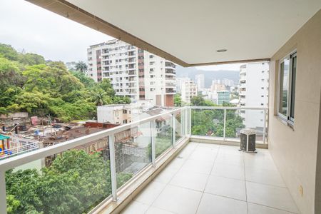 Apartamento para alugar com 225m², 4 quartos e 3 vagasVaranda