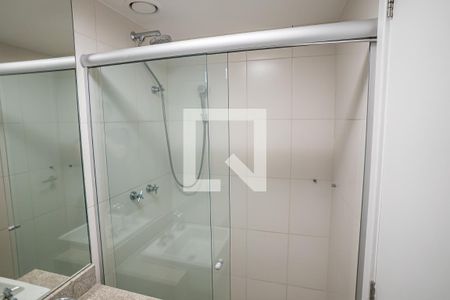 Apartamento para alugar com 225m², 4 quartos e 3 vagasBanheiro