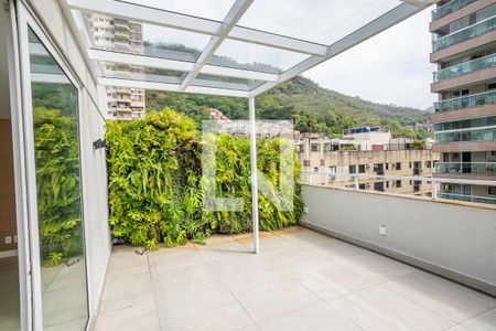 Apartamento para alugar com 225m², 4 quartos e 3 vagasCobertura