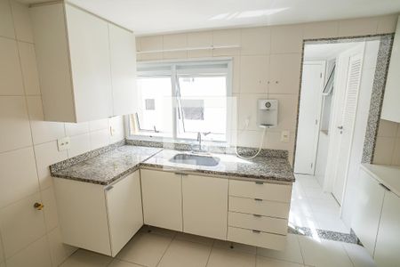 Apartamento para alugar com 225m², 4 quartos e 3 vagasCozinha
