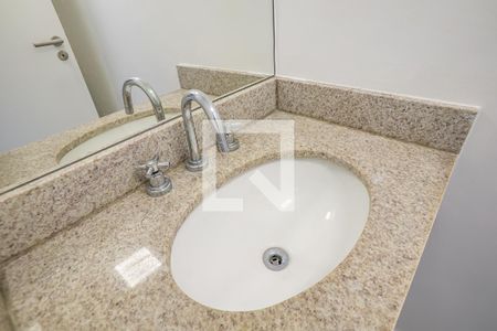 Apartamento para alugar com 225m², 4 quartos e 3 vagasLavabo