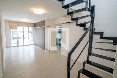 Sala de apartamento para alugar com 4 quartos, 225m² em Botafogo, Rio de Janeiro