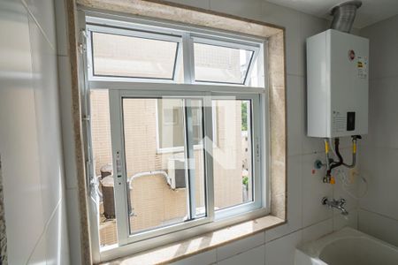 Apartamento para alugar com 225m², 4 quartos e 3 vagasÁrea de Serviço