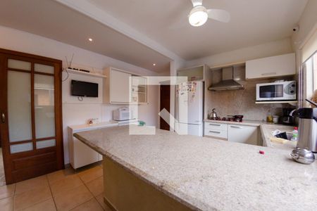 Casa para alugar com 450m², 5 quartos e 8 vagasCozinha