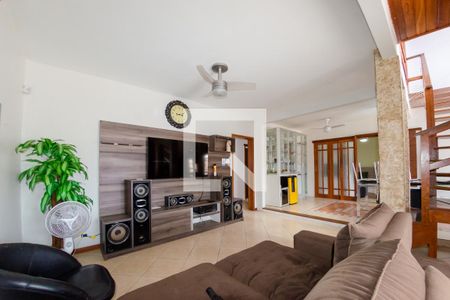 Sala de casa para alugar com 5 quartos, 450m² em Morro das Pedras, Florianópolis
