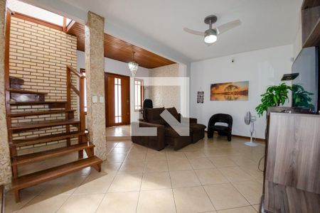 Sala de casa para alugar com 5 quartos, 450m² em Morro das Pedras, Florianópolis