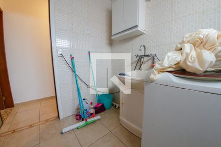 Casa para alugar com 450m², 5 quartos e 8 vagasÁrea de serviço