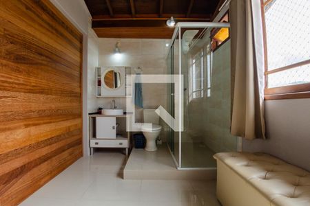 Casa para alugar com 450m², 5 quartos e 8 vagasBanheiro da suíte 3