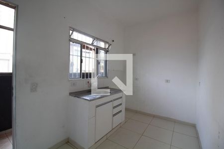Cozinha de casa para alugar com 1 quarto, 35m² em Itaquera, São Paulo