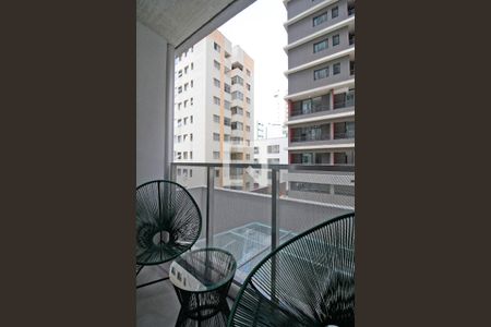 Varanda de kitnet/studio à venda com 1 quarto, 21m² em Consolação, São Paulo