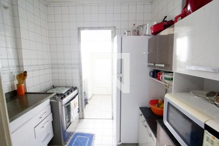 Apartamento para alugar com 70m², 2 quartos e 1 vaga Apartamento para alugar com 70m², 2 quartos e 1 vagaCozinha