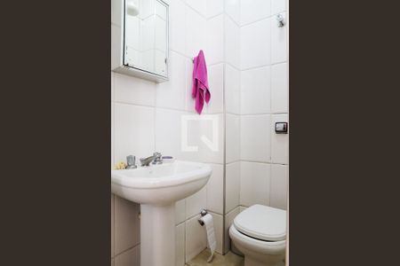 Apartamento para alugar com 150m², 4 quartos e 2 vagasBanheiro de serviço