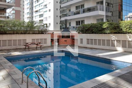 Apartamento para alugar com 44m², 1 quarto e 1 vagaPiscina