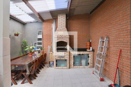 Casa à venda com 127m², 2 quartos e 1 vagaChurrasqueira