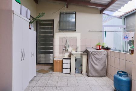 Casa à venda com 127m², 2 quartos e 1 vagaLavanderia