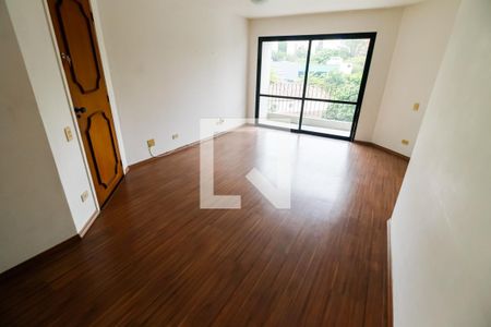Sala de apartamento para alugar com 3 quartos, 75m² em Jardim Caboré, São Paulo