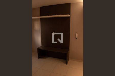 Sala de apartamento para alugar com 2 quartos, 55m² em Shopping Park, Uberlândia