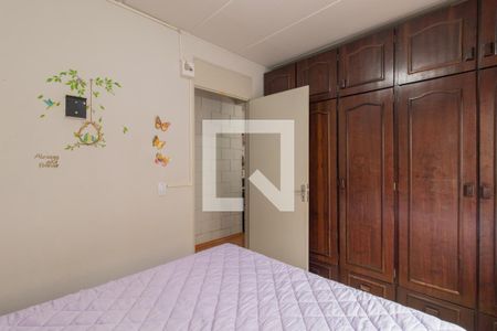 Quarto 1 de apartamento para alugar com 2 quartos, 68m² em Vila Nova, Porto Alegre