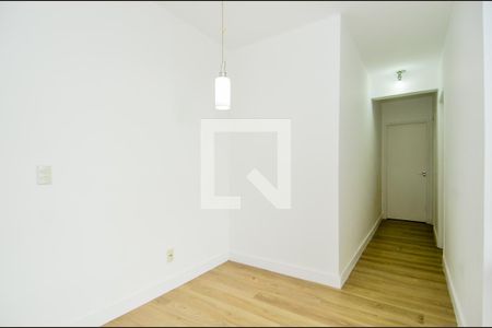 Sala de apartamento para alugar com 2 quartos, 52m² em Jardim Flor da Montanha, Guarulhos