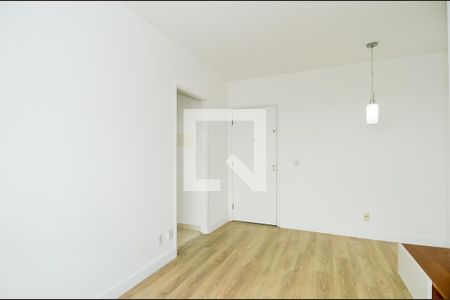 Sala de apartamento para alugar com 2 quartos, 52m² em Jardim Flor da Montanha, Guarulhos
