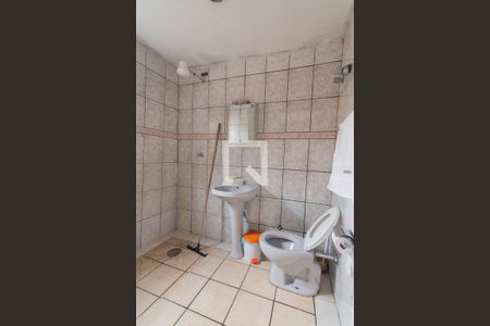 Casa à venda com 180m², 4 quartos e 3 vagasÁrea Externa - Banheiro