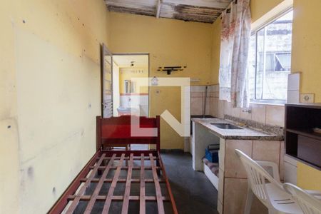 Casa à venda com 180m², 4 quartos e 3 vagasÁrea Externa - Quarto