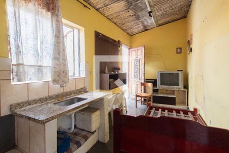 Casa à venda com 180m², 4 quartos e 3 vagasÁrea Externa - Quarto