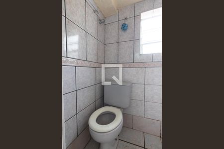 Casa à venda com 180m², 4 quartos e 3 vagasÁrea Externa - Banheiro 2