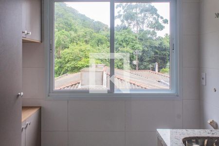 Apartamento para alugar com 55m², 2 quartos e 1 vaga Apartamento para alugar com 55m², 2 quartos e 1 vagaCozinha e Área de Serviço