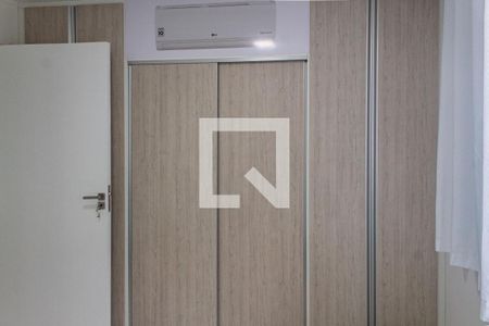 Quarto 1  de apartamento para alugar com 2 quartos, 55m² em Parque Enseada, Guarujá