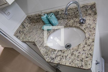 Apartamento para alugar com 55m², 2 quartos e 1 vaga Apartamento para alugar com 55m², 2 quartos e 1 vagaBanheiro