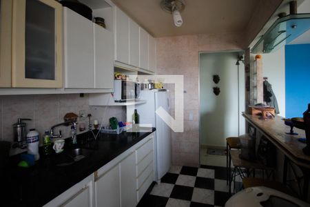 Cozinha e Área de Serviço de apartamento à venda com 2 quartos, 57m² em Vila Vermelha, São Paulo