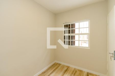 Casa à venda com 500m², 4 quartos e 4 vagasQuarto de Serviço