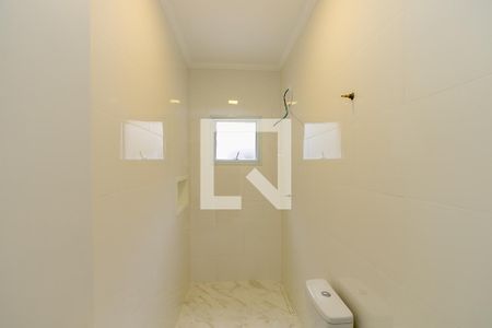 Casa à venda com 500m², 4 quartos e 4 vagasBanheiro da Suíte 1