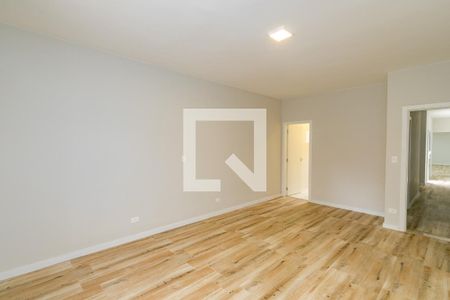 Casa à venda com 500m², 4 quartos e 4 vagasSuíte 1