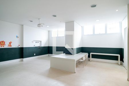 Apartamento à venda com 74m², 2 quartos e 2 vagasBrinquedoteca